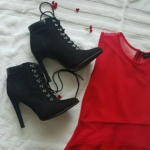 NWOT Forever 21 Black Lace Up Booties 5" High Heel